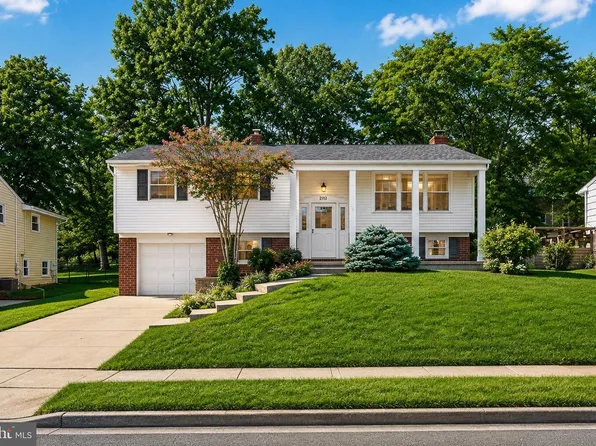 2112 Folkstone Rd, Lutherville Timonium, MD 21093