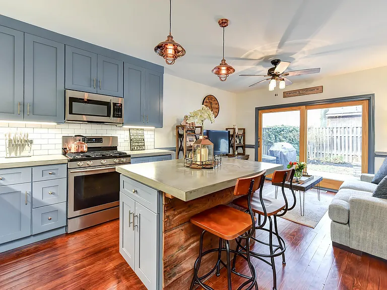 1403 Prince St — Photo 15
