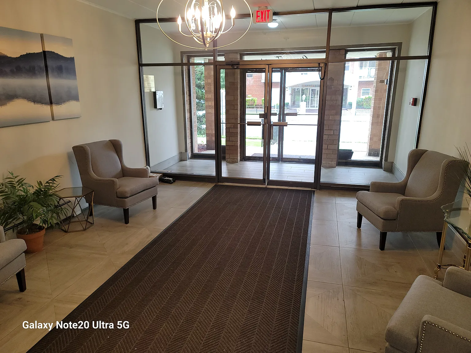1 bed, 759 sqft, $1,900 — Photo 3