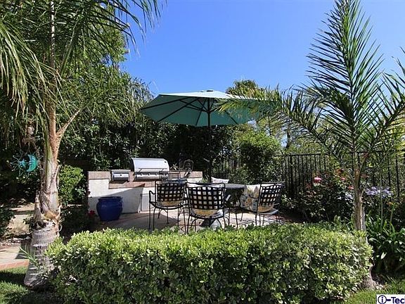 5th image of 26569 Shakespeare Ln