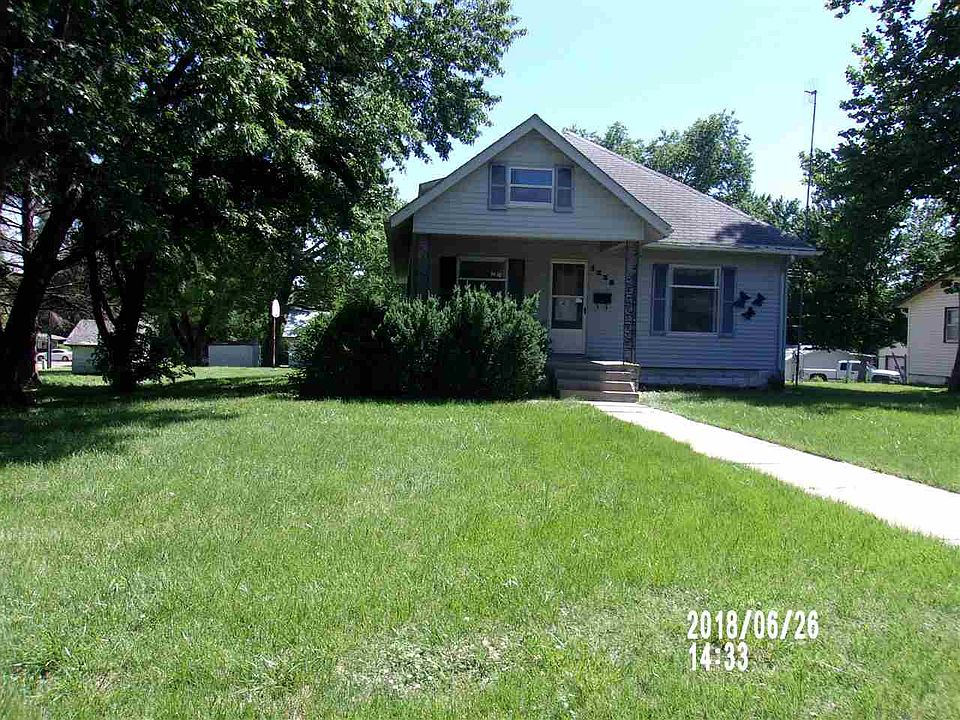 1st image of 1228 Dexter St