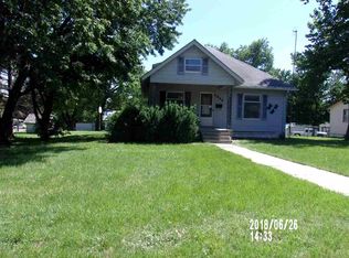 1228 Dexter St, Clay Center, KS 67432