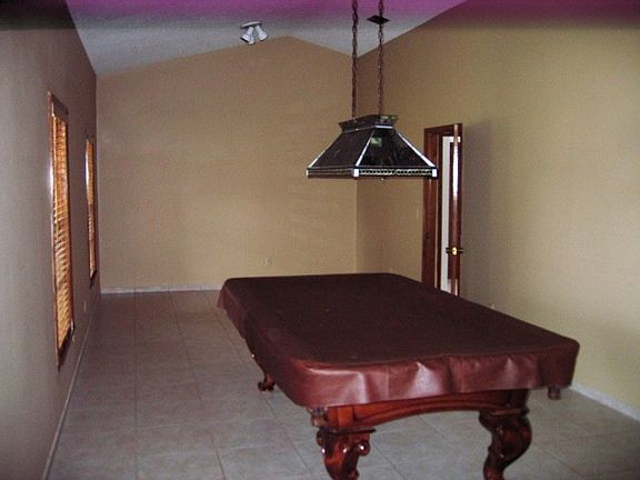 5th image of 741 Coach Light Dr