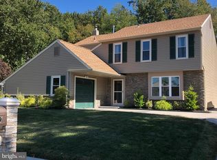 19 Whitlow Dr, Westampton, NJ 08060