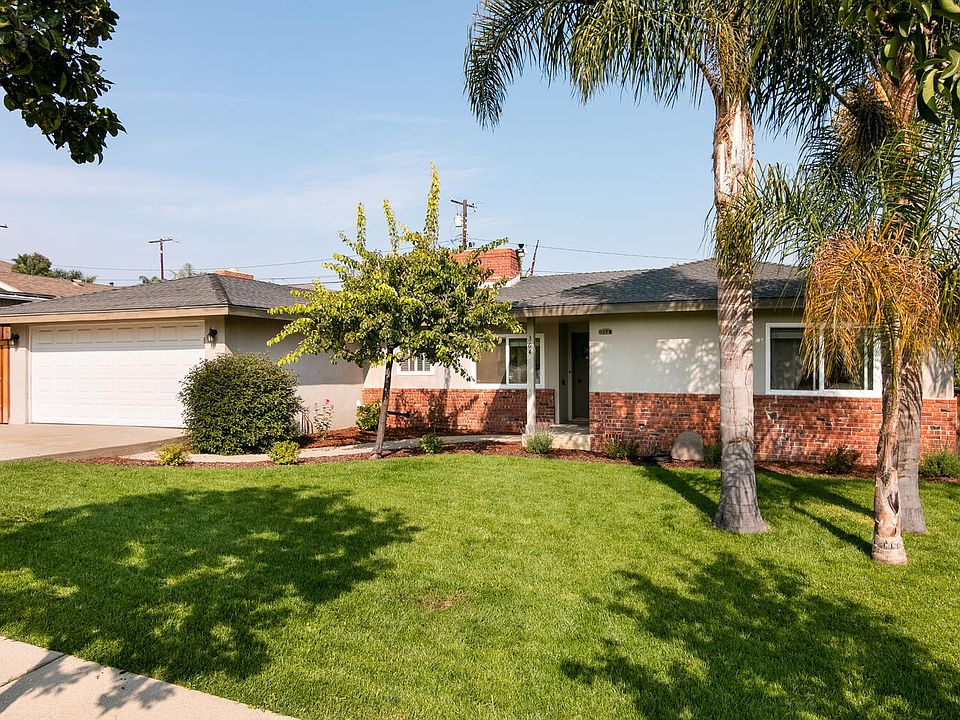 1st image of 364 Dorothy Ave