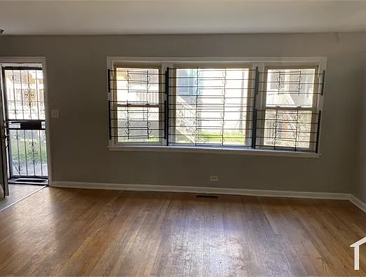9040 S Dauphin Ave #D — Photo 11