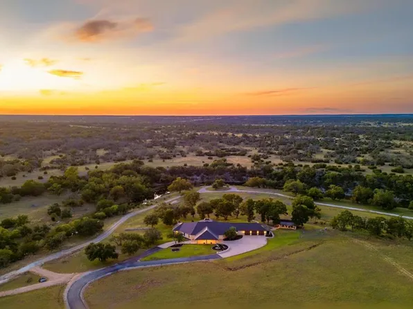 170 Goose Landing Way, Harper, TX 78631