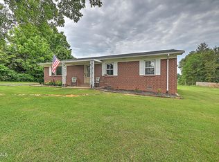 121 Briarwood Dr, Gray, TN 37615