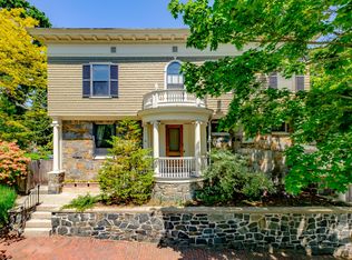 25 Vaughan St, Portland, ME 04102
