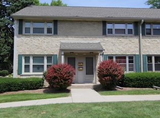 4928 N Shoreland Ave #4928, Whitefish Bay, WI 53217