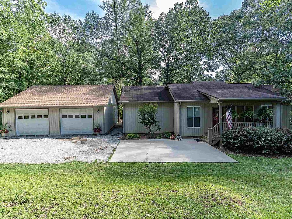 1st image of 264 NW River Oak Dr