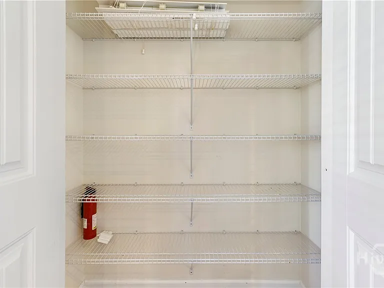 116 Ventura Pl — Photo 14