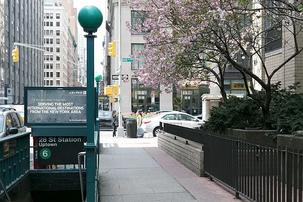 Rented by Pinnacle City Living | media 34