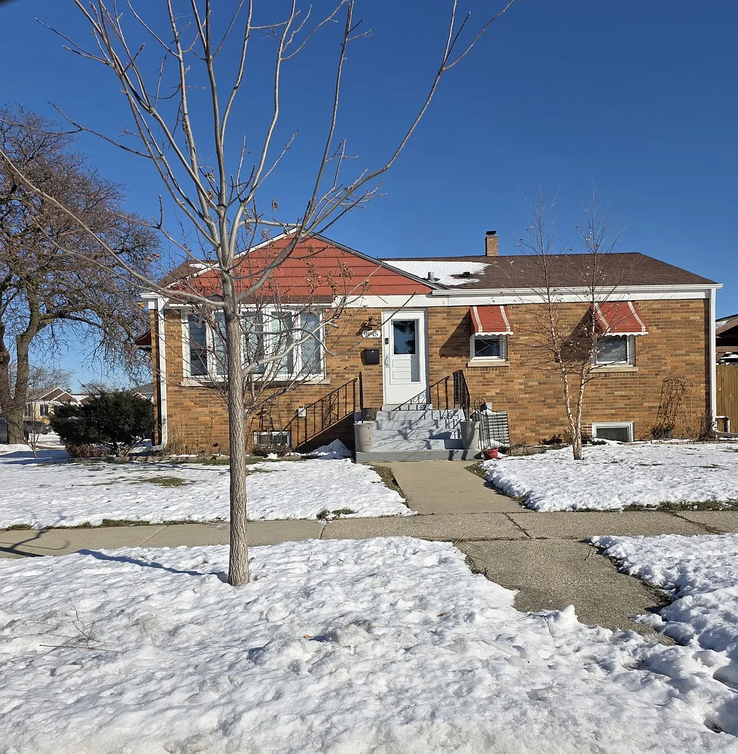 9945 Sunnyside Ave photo 1