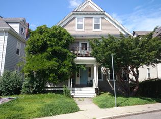 32 Oakview Ter, Jamaica Plain, MA 02130