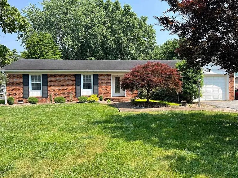2720 Ewing Ford Rd — Photo 1