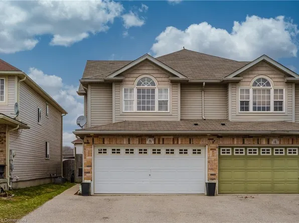 8 Seabrook Dr, Kitchener, ON N2R 1Y2