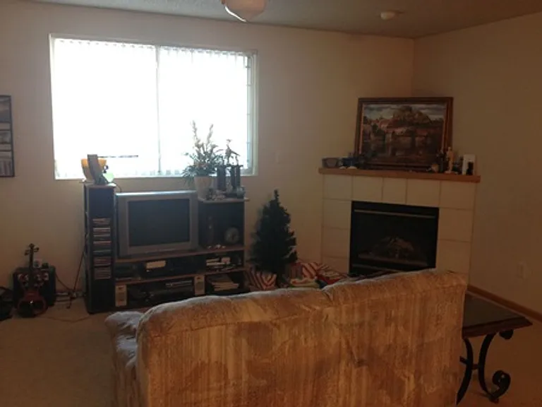 2264 Holiday Rd #208 — Photo 6