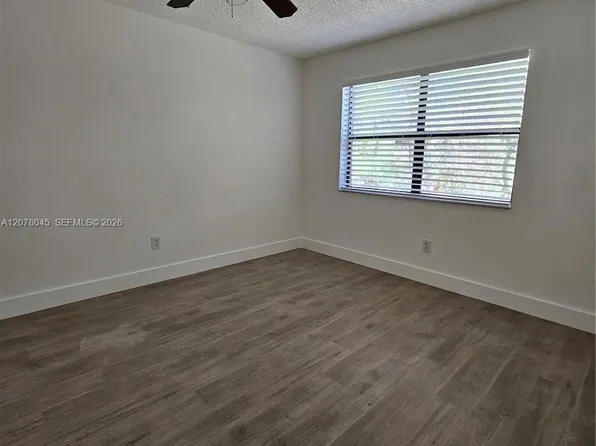 6580 W 27th Ct #58-24, Hialeah, FL 33016