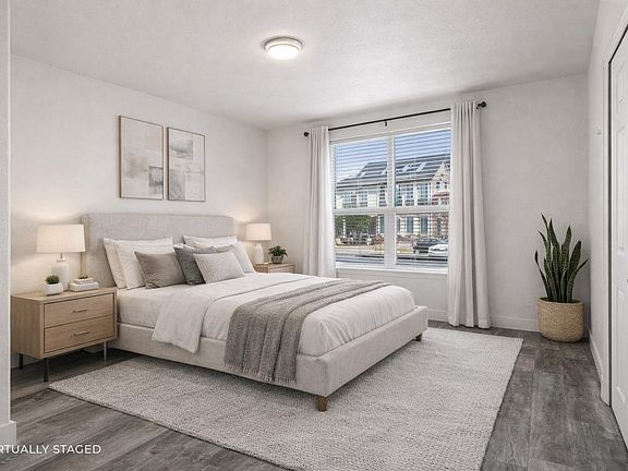 4th image of 3840 Martina Avenue #104