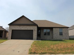 26 Ashcraft Ct, Paragould, AR 72450