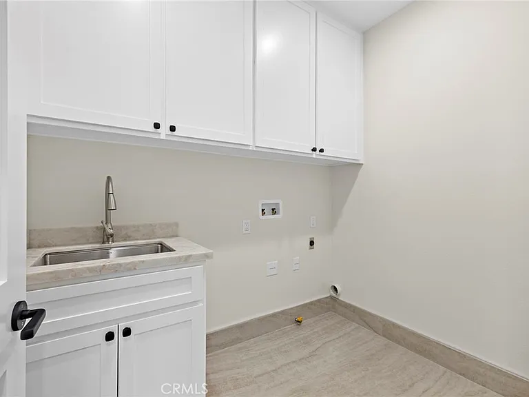 22661 Sweetmeadow — Photo 23