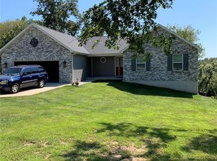 1225 Clarke St, De Soto, MO 63020