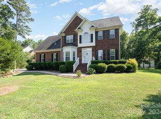 501 Foxglove Ln, Indian Trail, NC 28079