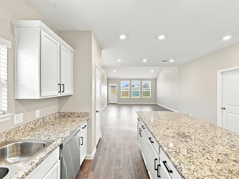 32311 Melbrooke Dr — Photo 13
