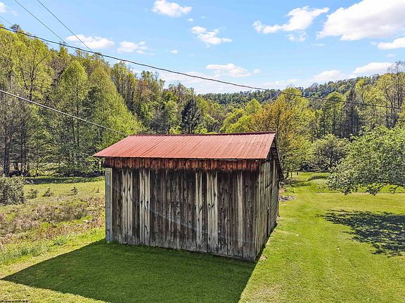 4th image of 61 Smiths Bridge Rd