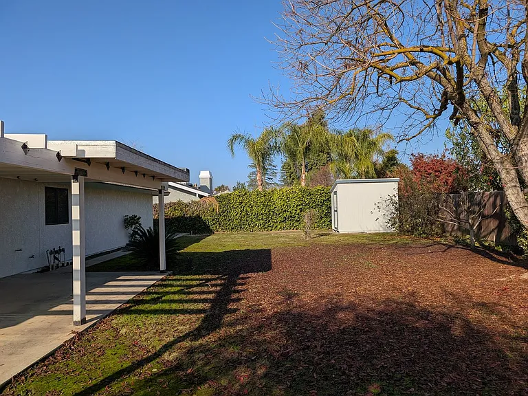 1757 Douglas Ave — Photo 19