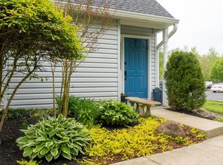 2002 Rabbit Run Rd, Marlton, NJ 08053