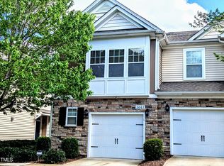 2447 Memory Ridge Dr, Raleigh, NC 27606