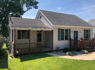 505 N High St, Port Byron, IL