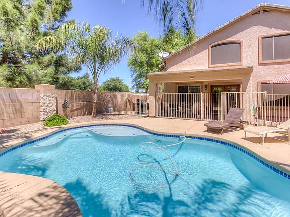 2nd image of 3415 E Linda Ln