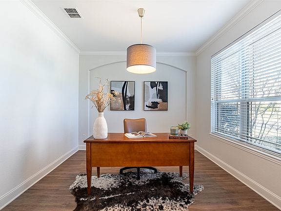 5th image of 12233 Ridgeback Dr