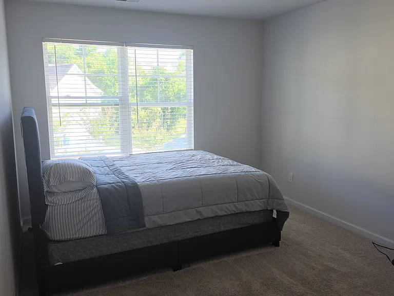 3635 Abbey Way — Photo 2
