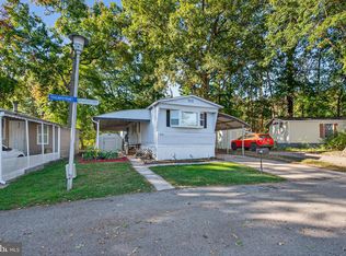 210 Trailway Rd, Middle River, MD 21220