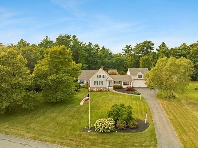 1st image of 28 Johnson Dr