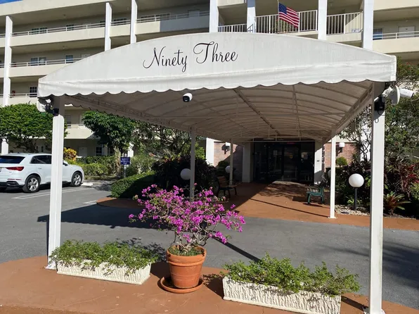 806 Cypress Boulevard #110, Pompano Beach, FL 33069