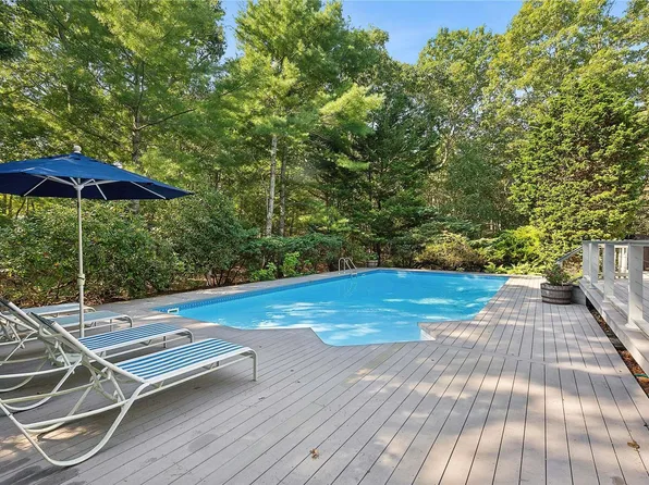 23 Jonathan Drive, East Hampton, NY 11937