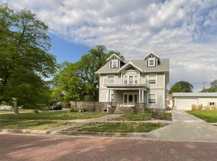 302 N York Ave, Oberlin, KS 67749