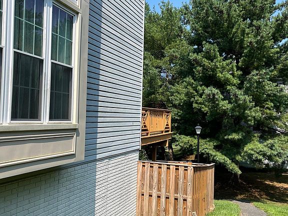 4th image of 18740 White Sands Dr