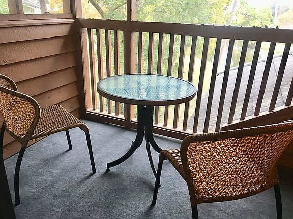 Balcony over looking lake