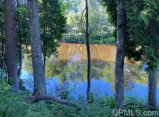 W Rivers Bend Dr, Manistique, MI 49854