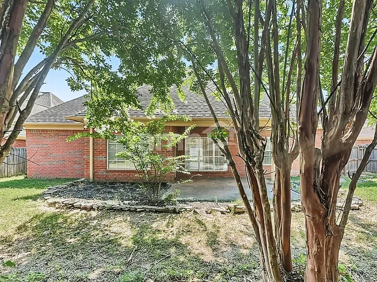 4528 Brighton Cir — Photo 16