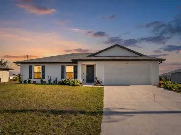 4309 NE 8th Court Cpe, Coral, FL 33909