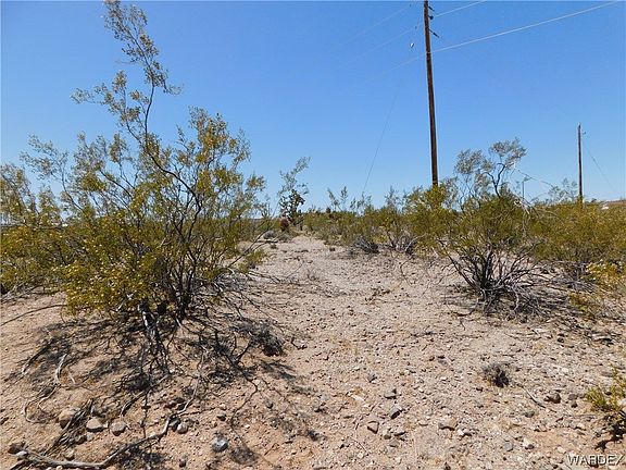 2nd image of 790 E Ashley Drive
