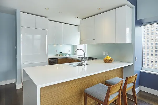 Rented by Brown Harris Stevens | media 19