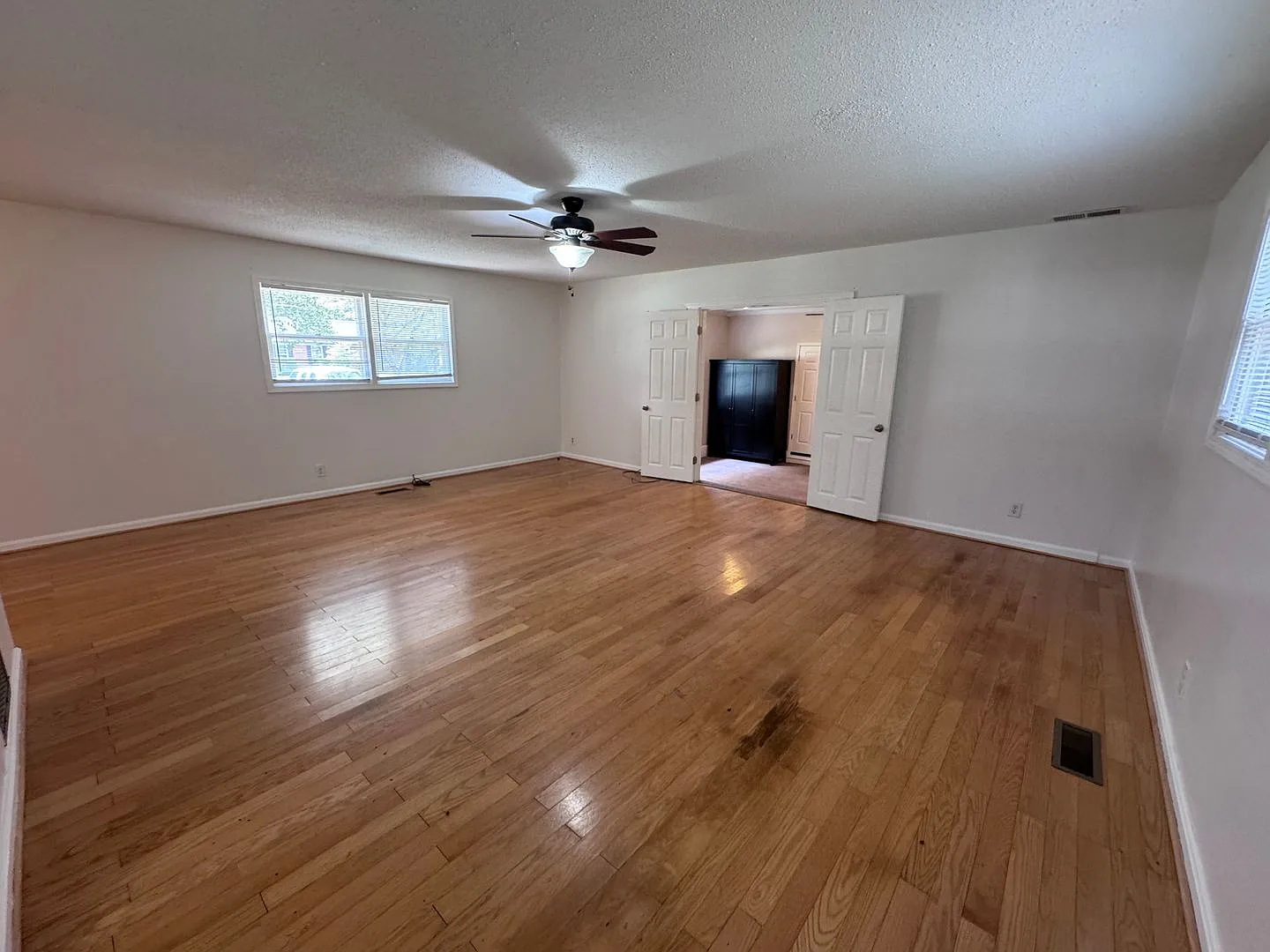 3 bedroom 1 bath house in Calloway County — Photo 4